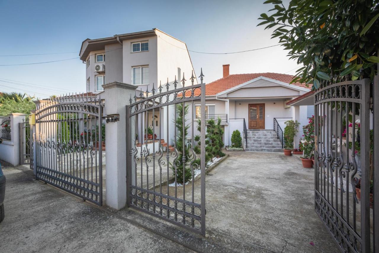 Guest House - Axios Gevgelija Exterior photo